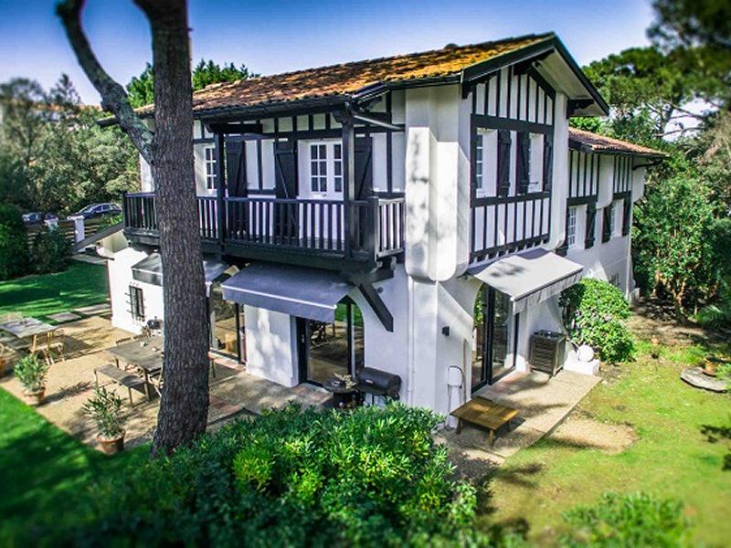 Location de vacances en maison  16 personnes à SOORTS-HOSSEGOR (40)